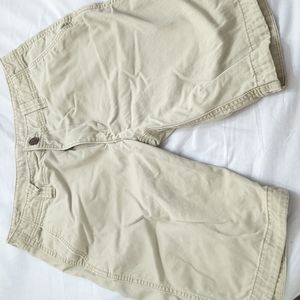 Men's Khaki shorts size 29w